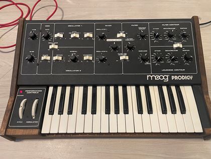 Moog-Prodigy"